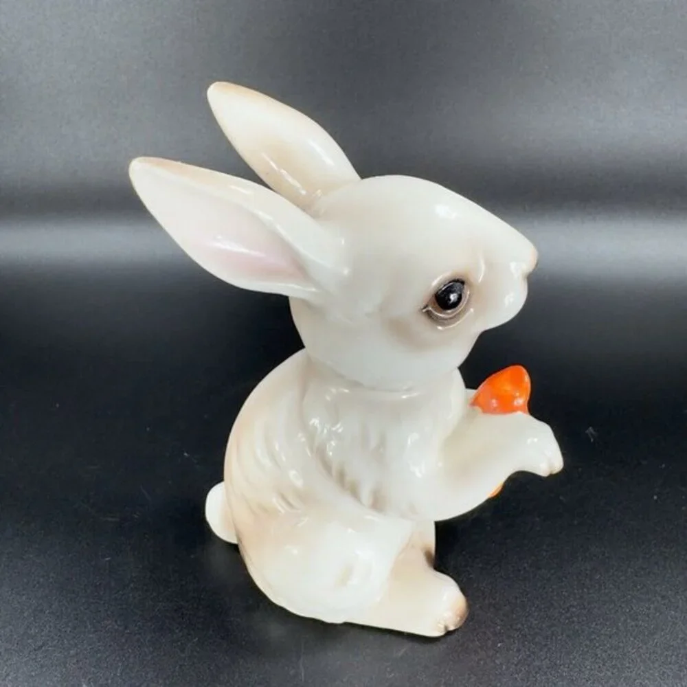 Vintage‎ Enesco Porcelain Bunny Rabbit Figurine Painted Made In Japan Figure VTG